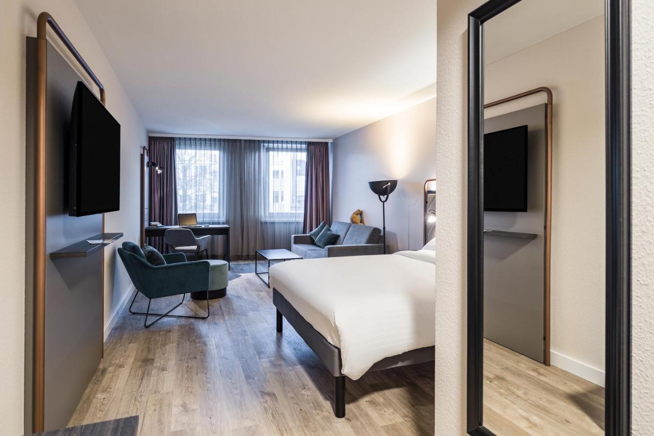 Family room 1 Sweet Bed 160x200 by ibis Styles sofa bed,1540495798:JPEG